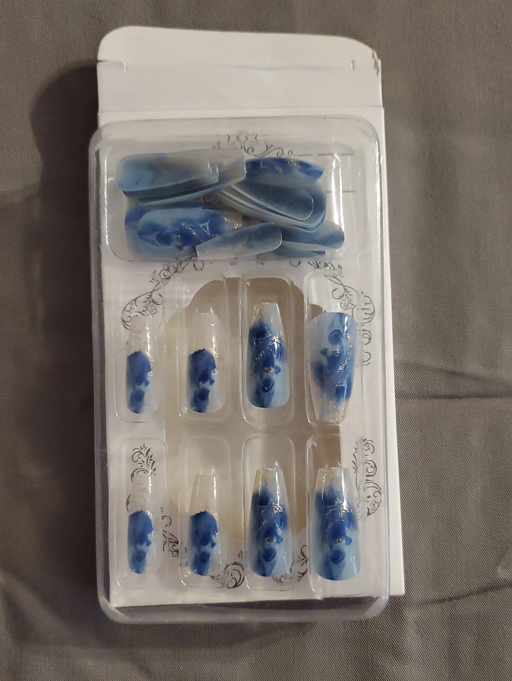 3 Sets Press On Nails - Picture 3 of 4